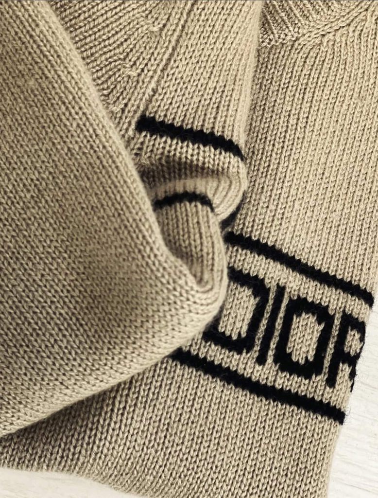 Dry cleaning jumpers | Irene’s Dry Cleaning